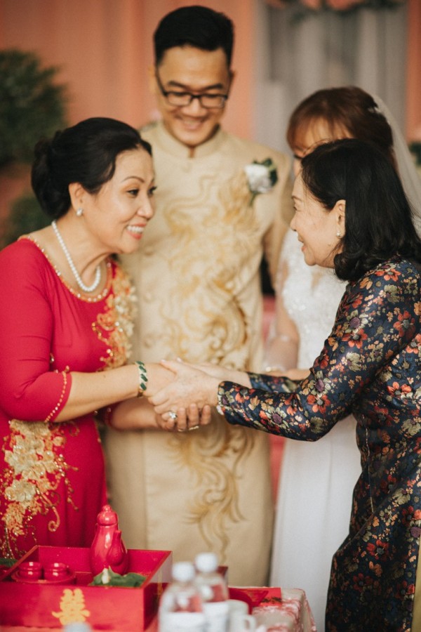 cach chon ao dai cho me co dau trong ao cuoi dep tuy hoa phu yen 1